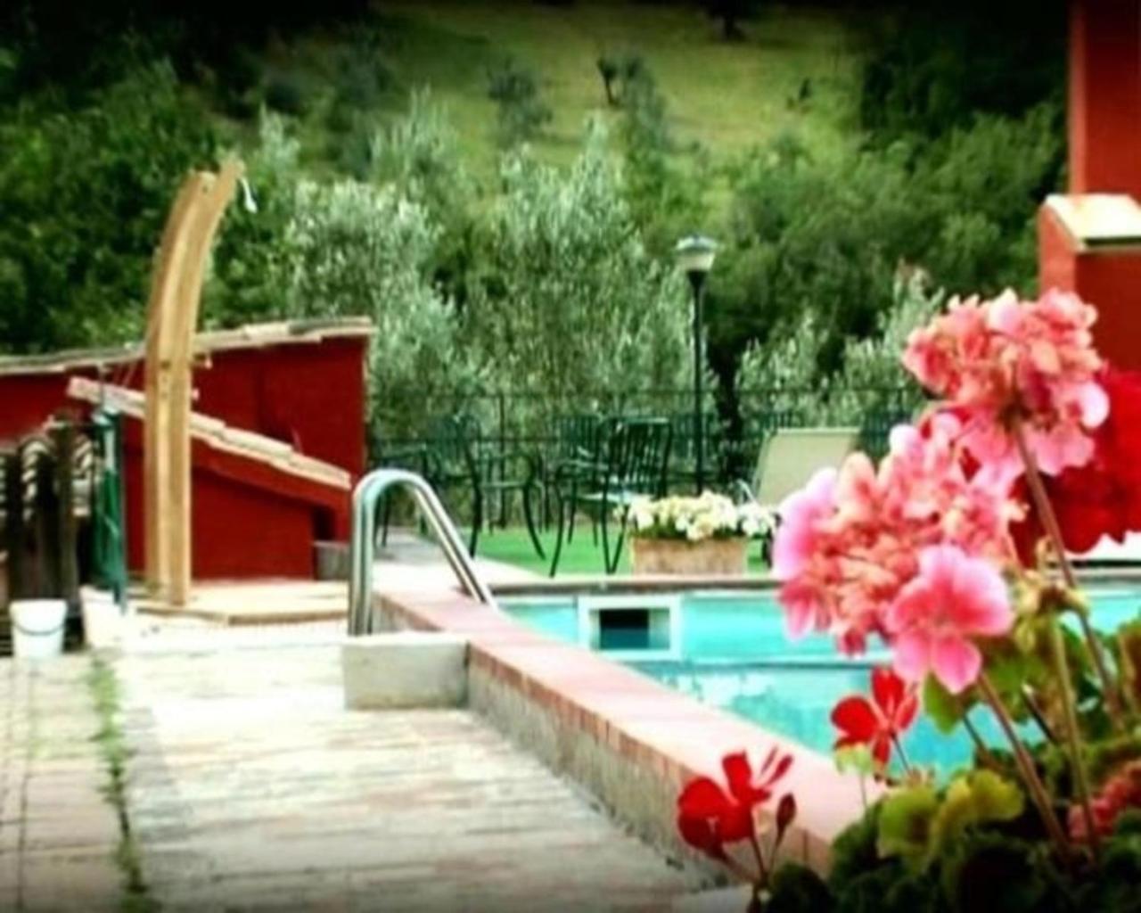 Il Poggio Dei Pettirossi Konuk evi Bevagna Dış mekan fotoğraf